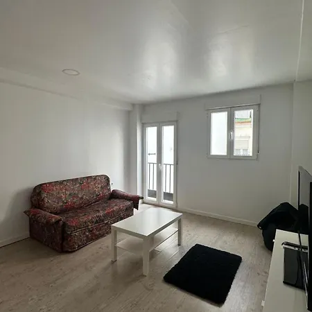 Apartamento Moderno Cid アパート *